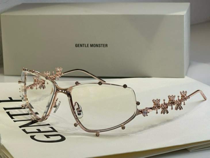 Picture of Gentle Monster Sunglasses _SKUfw59864796fw